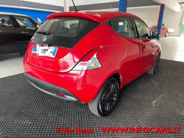 LANCIA Ypsilon usata, con Airbag
