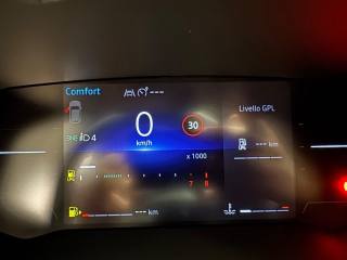 RENAULT Captur usata, con Touch screen