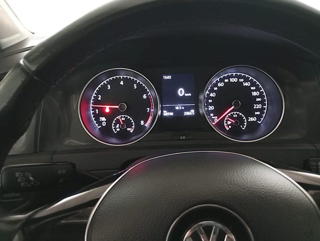 VOLKSWAGEN Golf usata, con Specchietti laterali elettrici