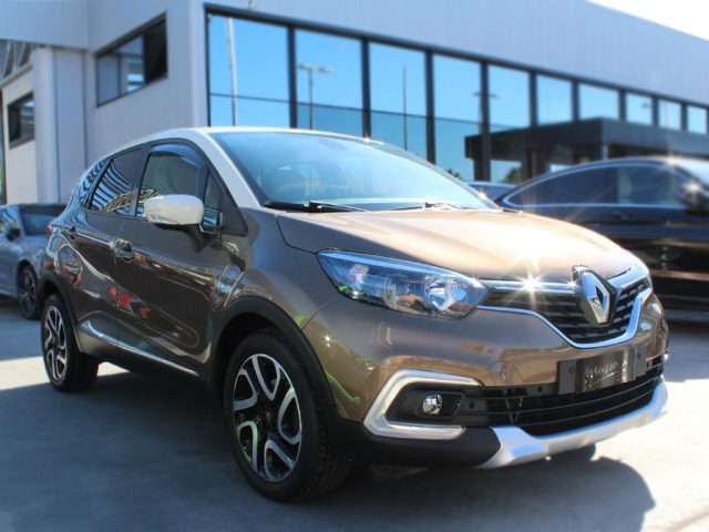 RENAULT Captur usata, con ABS