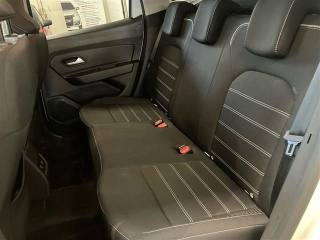 DACIA Duster usata 11