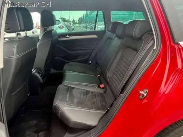 VOLKSWAGEN Passat Variant usata, con Sedili riscaldati