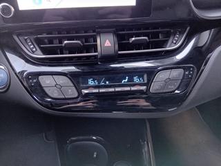 TOYOTA C-HR usata, con Specchietti laterali elettrici