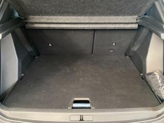 PEUGEOT 2008 usata, con Fari LED