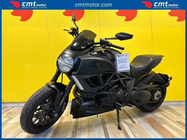 DUCATI Diavel usata 1
