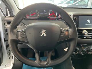 PEUGEOT 208 usata, con Boardcomputer