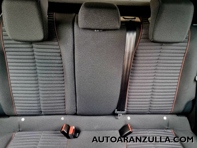 PEUGEOT 208 usata, con Touch screen