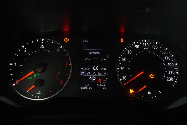 RENAULT Captur usata 12