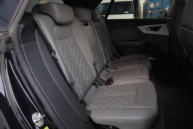 AUDI Q8 usata, con Controllo automatico clima