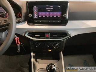 SEAT Ibiza usata, con Autoradio digitale