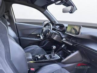 PEUGEOT 2008 usata 10