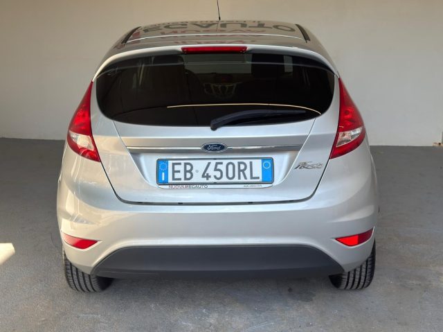 FORD Fiesta usata, con Autoradio