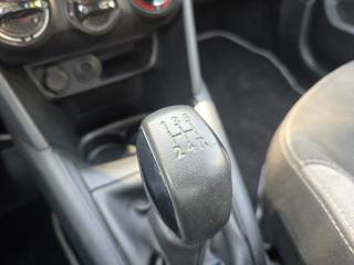 PEUGEOT 208 usata, con Limitatore di velocità