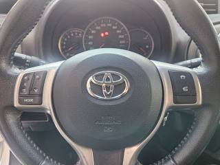 TOYOTA Yaris usata, con Servosterzo