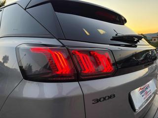 PEUGEOT 3008 usata, con Sedili sportivi