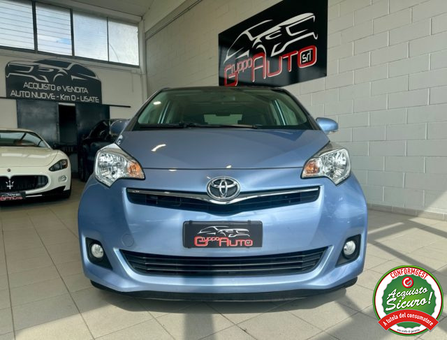 TOYOTA Verso-S usata, con Airbag