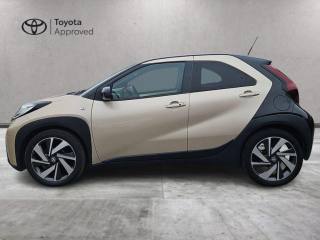 TOYOTA Aygo X usata, con Autoradio