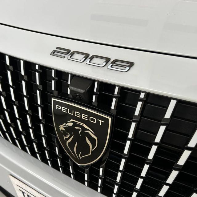 PEUGEOT 2008 usata, con Vivavoce