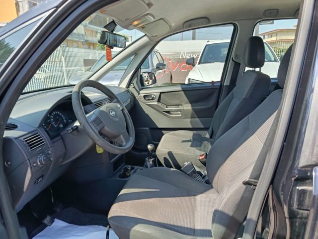 OPEL Meriva usata, con Chiusura centralizzata