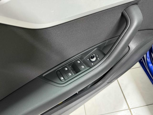 AUDI A4 usata 23