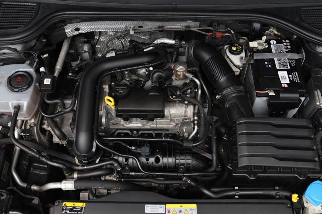 VOLKSWAGEN Golf usata, con Volante multifunzione