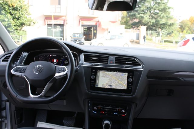 VOLKSWAGEN Tiguan usata, con Bracciolo