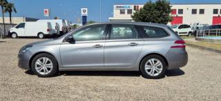 PEUGEOT 308 usata, con Airbag