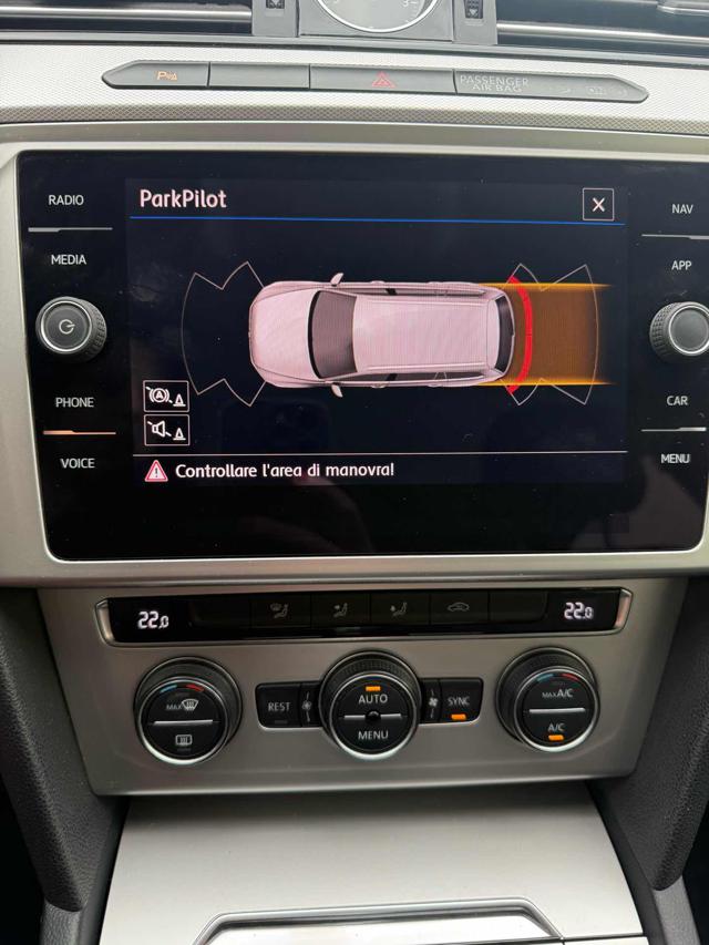 VOLKSWAGEN Passat Variant usata, con Controllo trazione