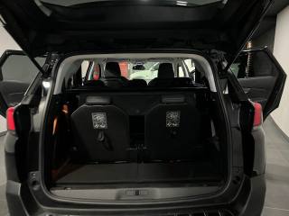 PEUGEOT 5008 usata, con Controllo trazione