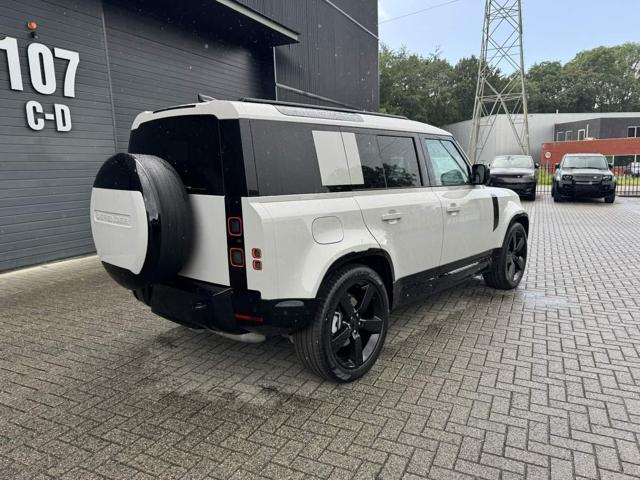 LAND ROVER Defender usata, con Touch screen