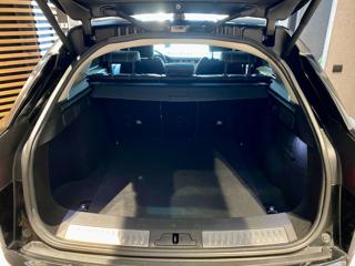 LAND ROVER Range Rover Velar usata, con Interni in pelle