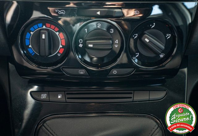 LANCIA Ypsilon usata, con Fendinebbia