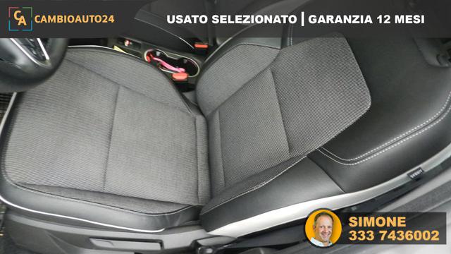 RENAULT Captur usata, con Bracciolo