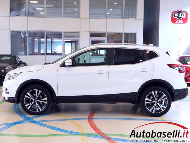 NISSAN Qashqai usata, con Vetri oscurati
