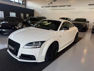 AUDI TT Coupé 2.0 TDI quattro S tronic S-line