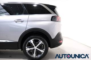 PEUGEOT 5008 usata, con Climatizzatore automatico, 2 zone