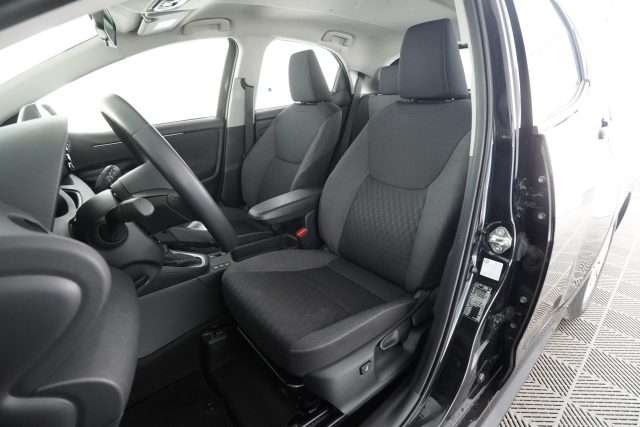 TOYOTA Yaris usata 9