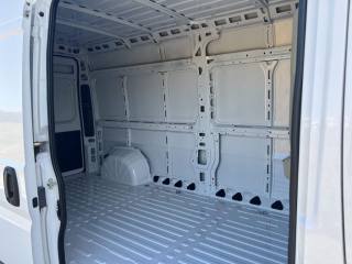 PEUGEOT Boxer usata 9