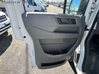 VOLKSWAGEN Crafter usata 12
