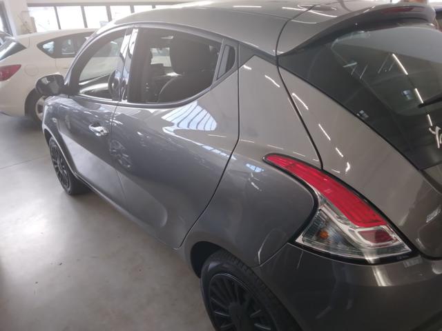 LANCIA Ypsilon usata, con Chiusura centralizzata