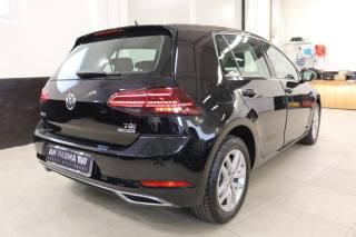 VOLKSWAGEN Golf usata, con Autoradio