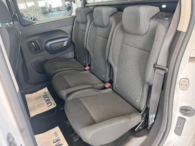 FIAT Doblo usata, con Specchietti laterali elettrici