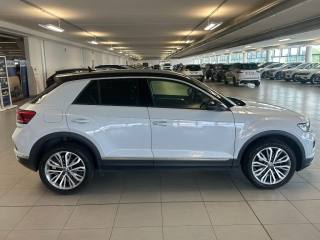 VOLKSWAGEN T-Roc usata, con Controllo automatico clima