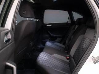 VOLKSWAGEN Taigo usata 15