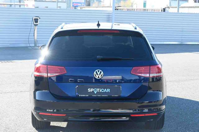 VOLKSWAGEN Passat Variant usata, con Autoradio
