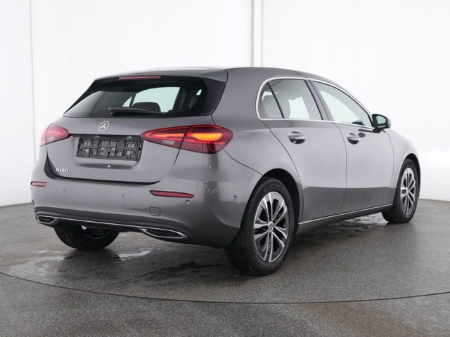 MERCEDES-BENZ A 180 usata, con Airbag