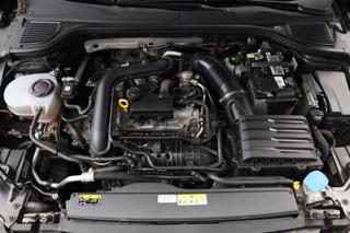 VOLKSWAGEN Golf Variant usata, con Hotspot Wi-Fi