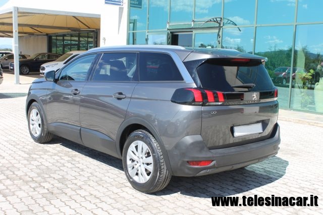 PEUGEOT 5008 usata, con Airbag Passeggero