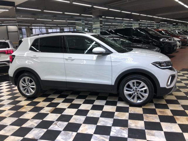 VOLKSWAGEN T-Cross usata, con Climatizzatore