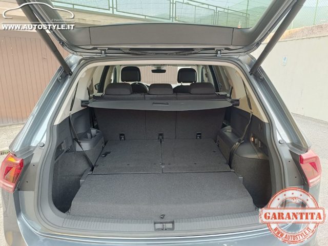 VOLKSWAGEN Tiguan Allspace usata, con Chiusura centralizzata